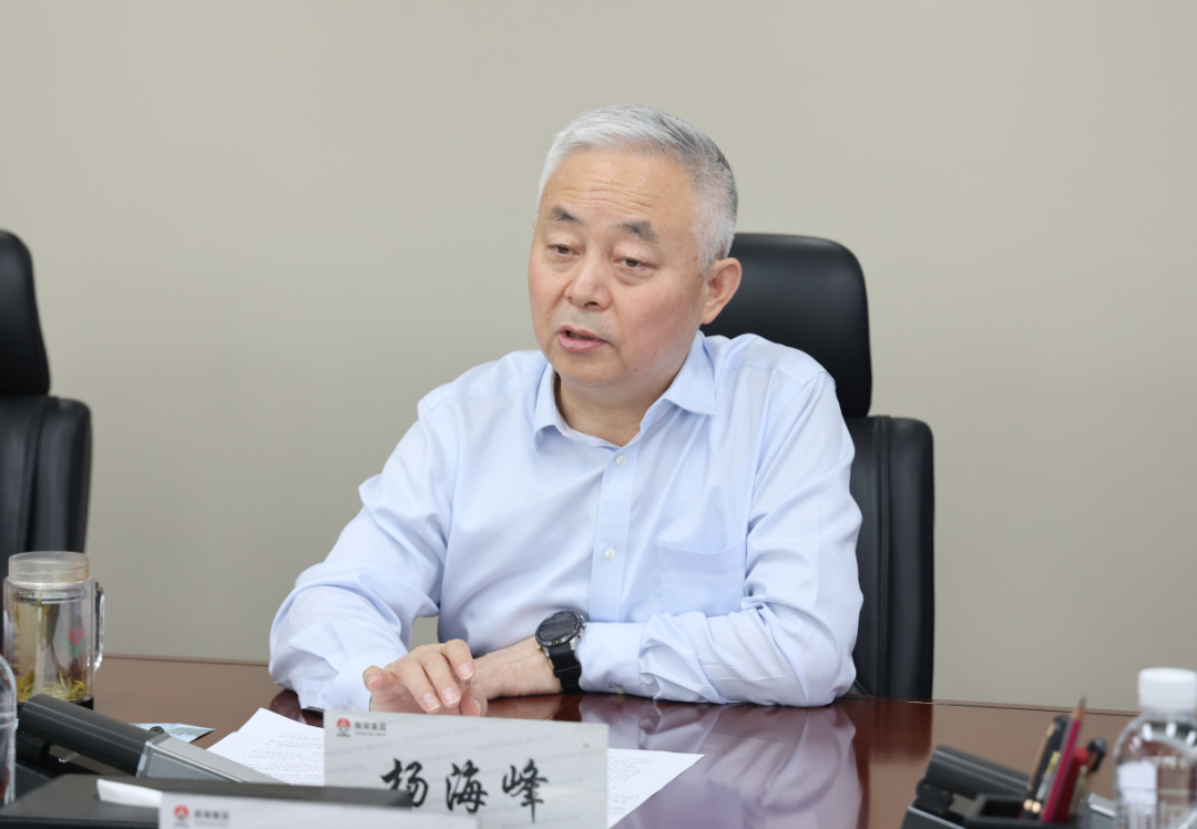 中國鋼鐵工業(yè)協(xié)會(huì)黨委副書記、副會(huì)長兼秘書長姜維來陜鋼集團(tuán)座談交流