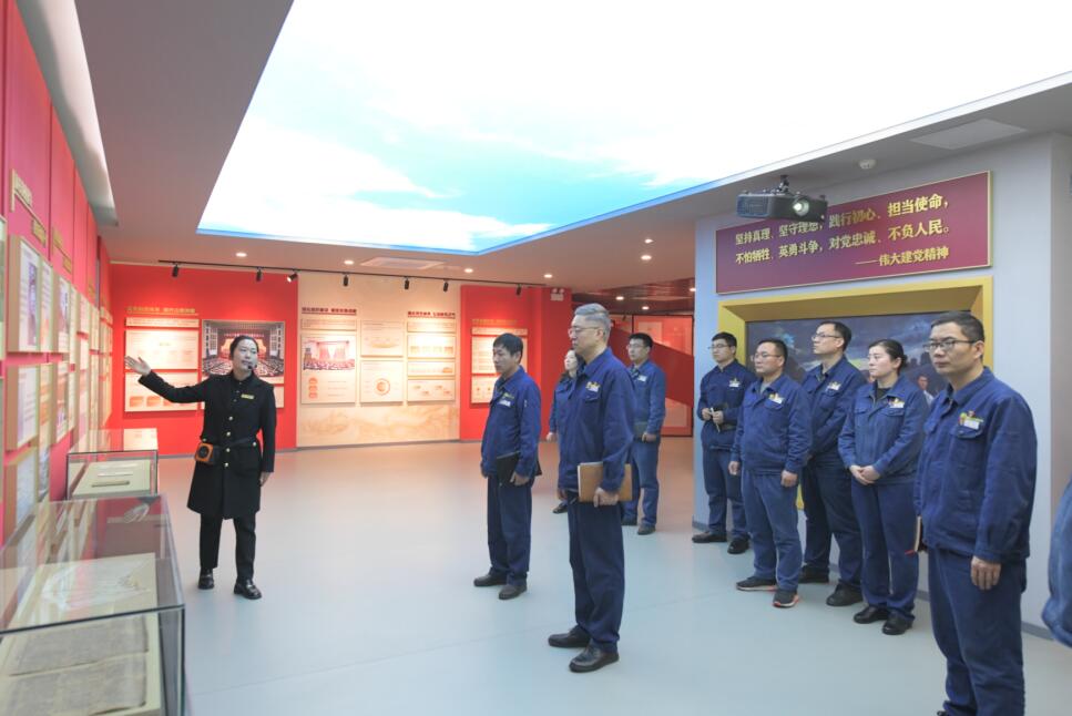 清風勁拂揚正氣 廉韻滌蕩促發展